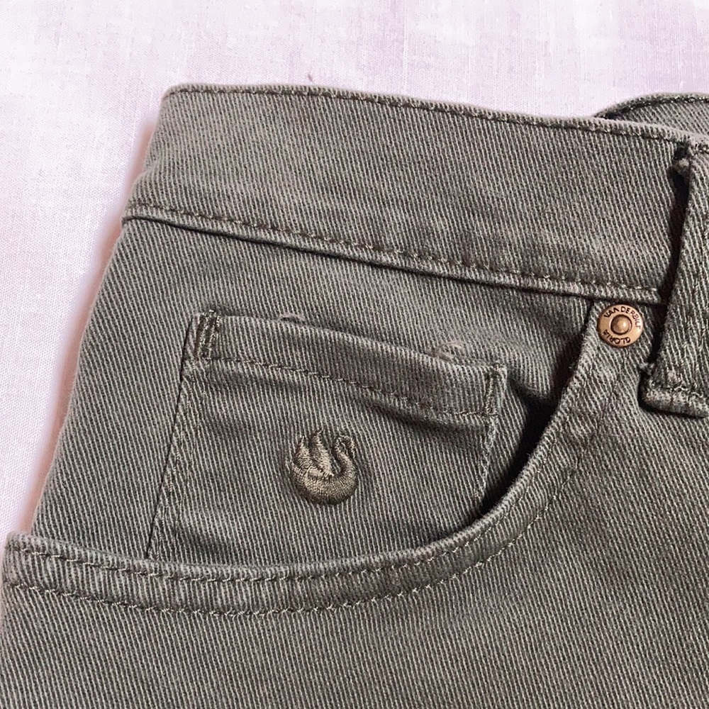 G Vanderbilt green jeans-12 short - Picture 4 of 10